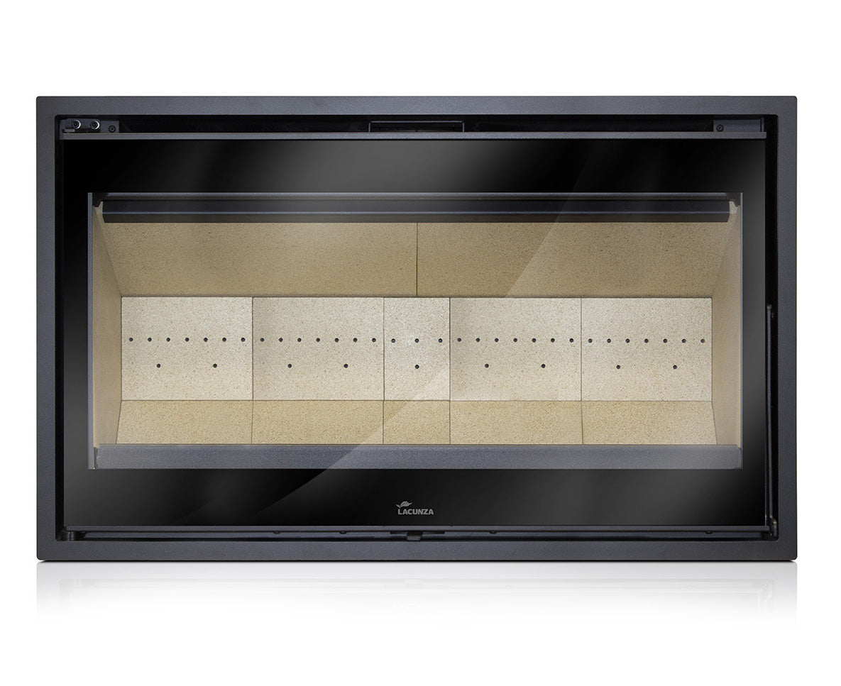 Lacunza Loire 1000 wood fireplace with complete fans and fascia, showcasing its sleek design and modern finishing.