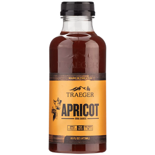 Apricot BBQ sauce bottle from Traeger, 473 ml, a flavorful rub and seasoning for grilling and smoking.