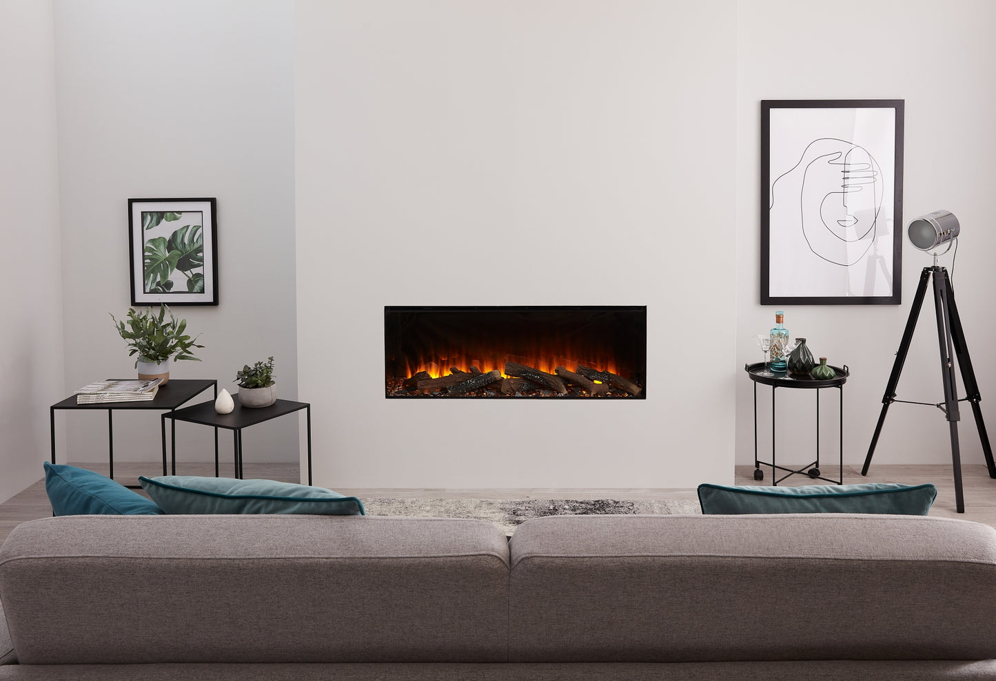 BRITISH FIRES New Forest 1200 With Deluxe Real Logs