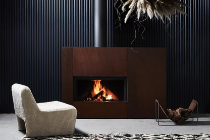 Stuv 21 - 105 - Fireplace Dark interior