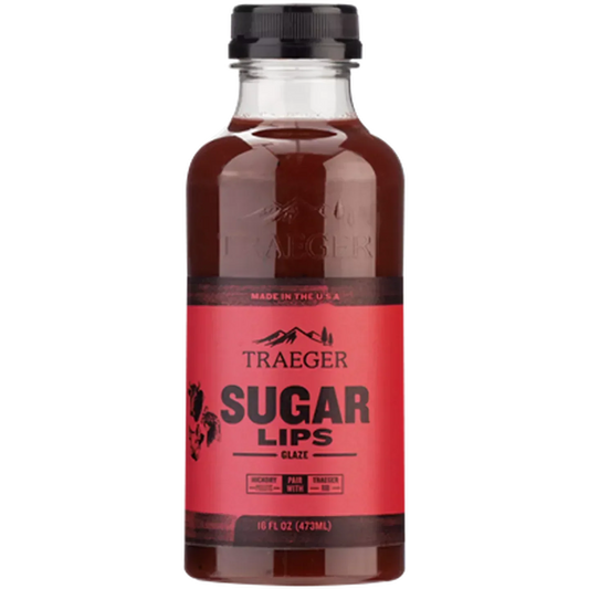 Traeger Sugar Lips Glaze BBQ sauce in 473 ml bottle, showcasing the flavorful rub and seasoning for grilling and smoking.