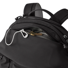 Load image into Gallery viewer, Yeti Crossroads Backpack 27L Black
