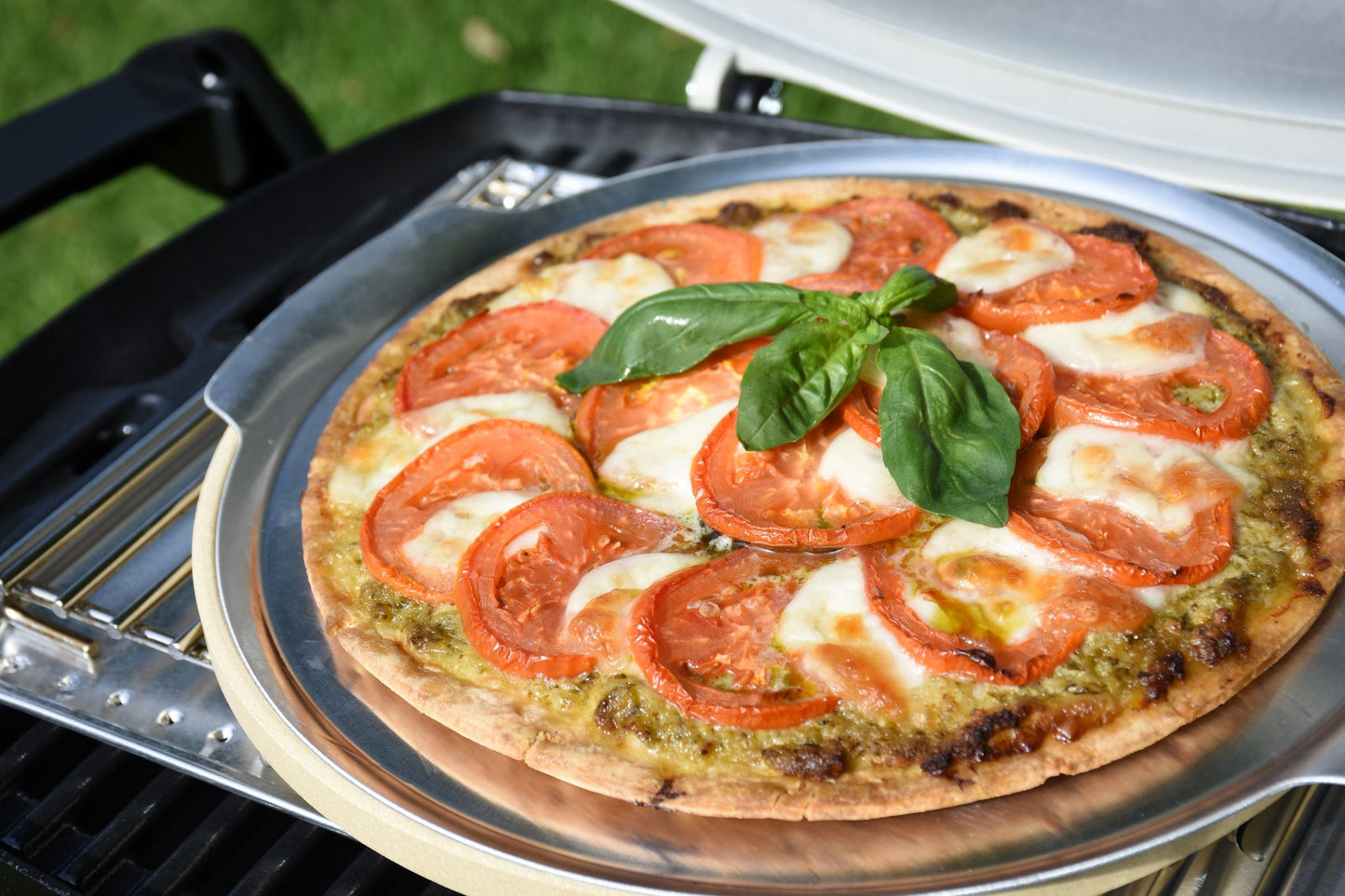 Weber Q Pizza Stone Small 26cm